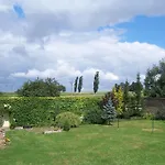 Podkroví V Jihočeském Statku Casa rural *