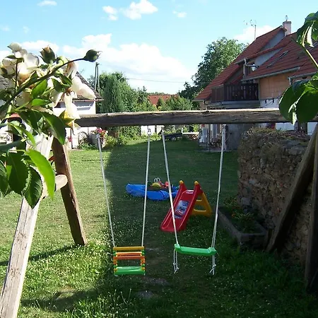 Podkrovi V Jihoceskem Statku Country house *