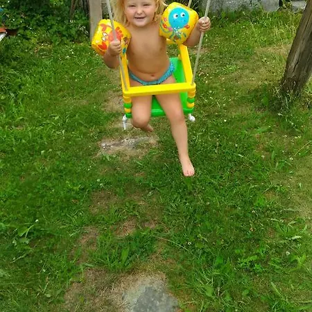 Podkrovi V Jihoceskem Statku Nemejice
