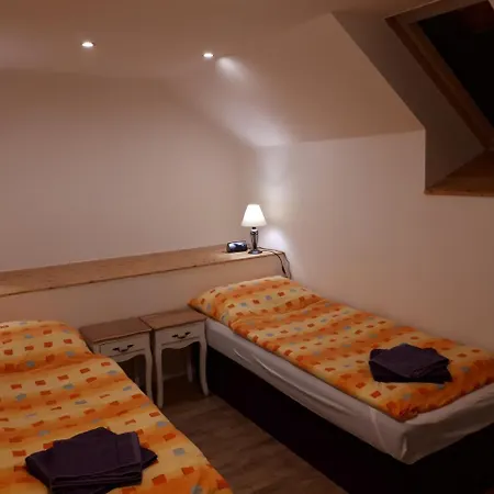 Podkrovi V Jihoceskem Statku Country house Nemejice