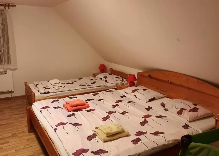 Podkroví V Jihočeském Statku Nemejice