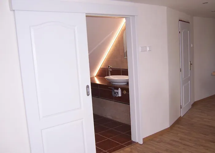 Podkroví V Jihočeském Statku Venkovský dům *