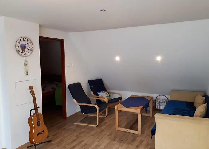 Podkroví V Jihočeském Statku * Nemejice